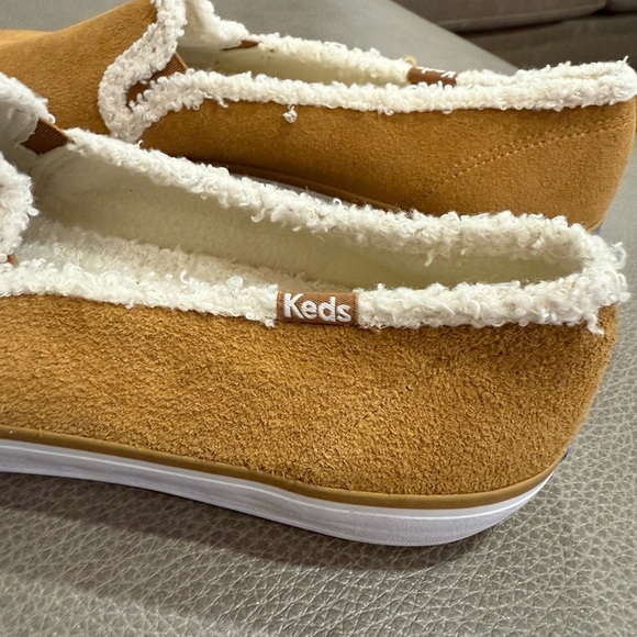 Keds Women Slip-on Sherpa Brown Dream Foam Sneakers Size 8.5 - Picture 4 of 9